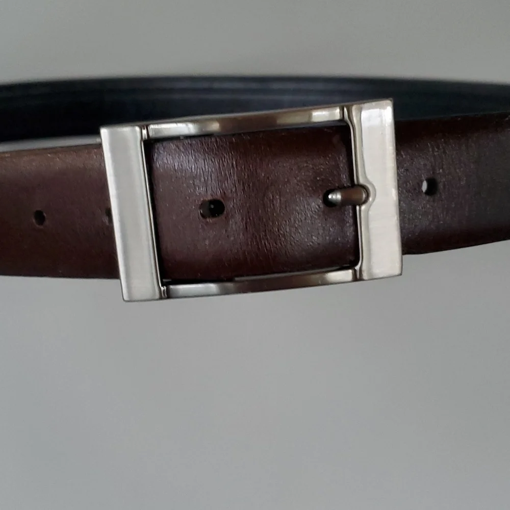 Countess Mara Genuine Leather Belt Size 36